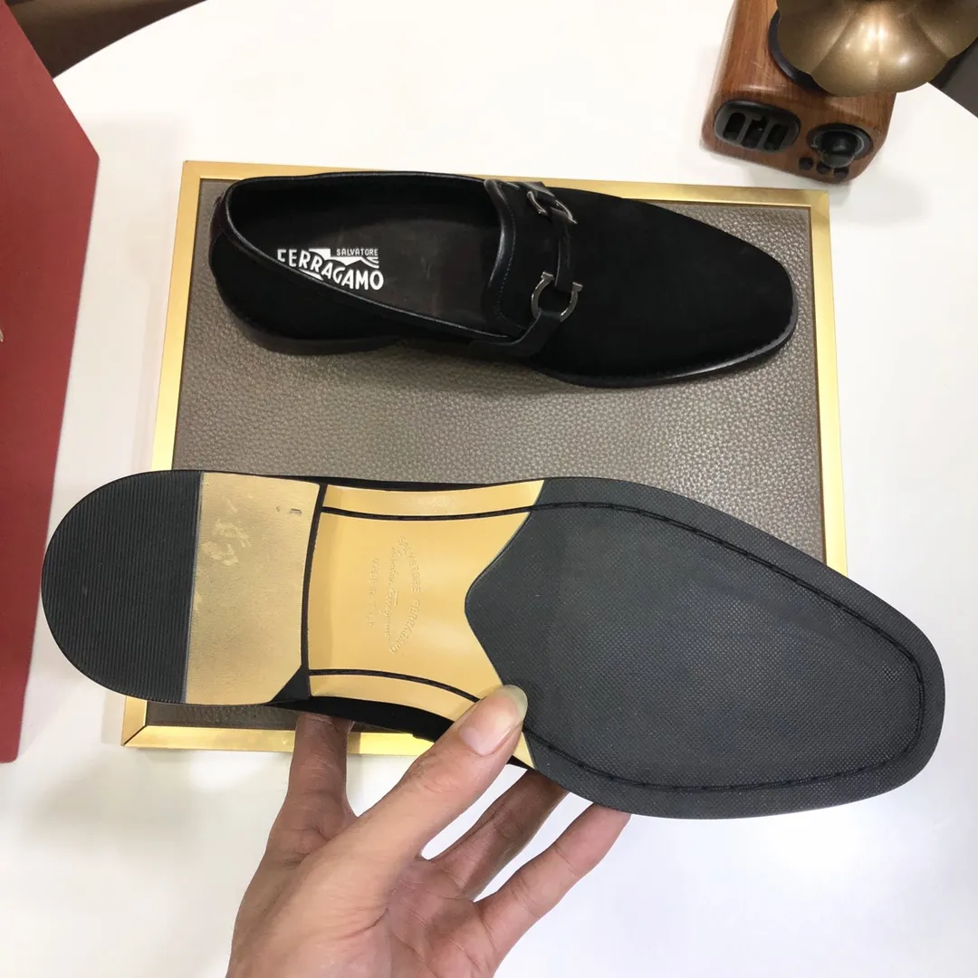 Men's shoes 💰540💰[Ferragamo/Ferragamo] (high-end Niuli) New 🍀 Ferragamo* - top version Ferragamo's classic formal leather shoes! Made of imported original cowhide, the inner top layer is comfortable cowhide lining! Original wear-resistant rubber outsole! High quality products! Code number 38-44!